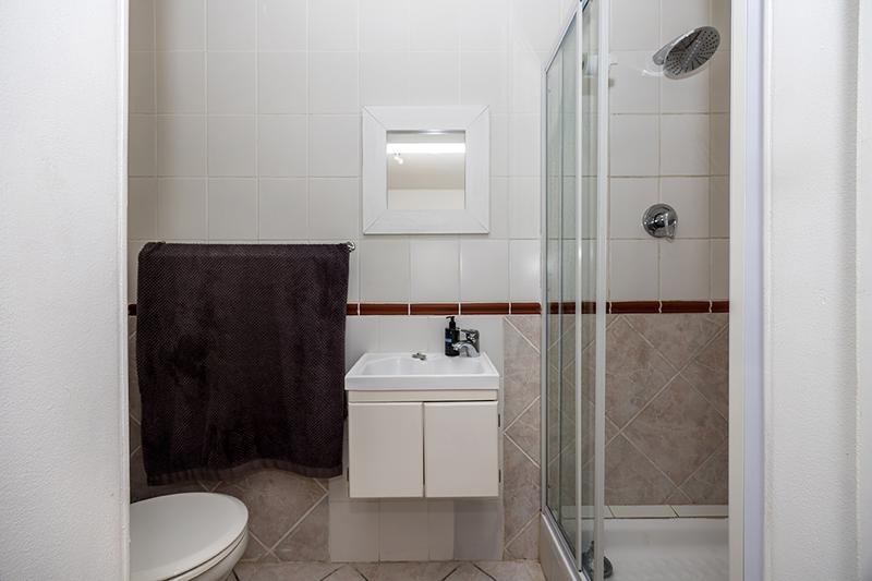 To Let 4 Bedroom Property for Rent in West Beach Western Cape